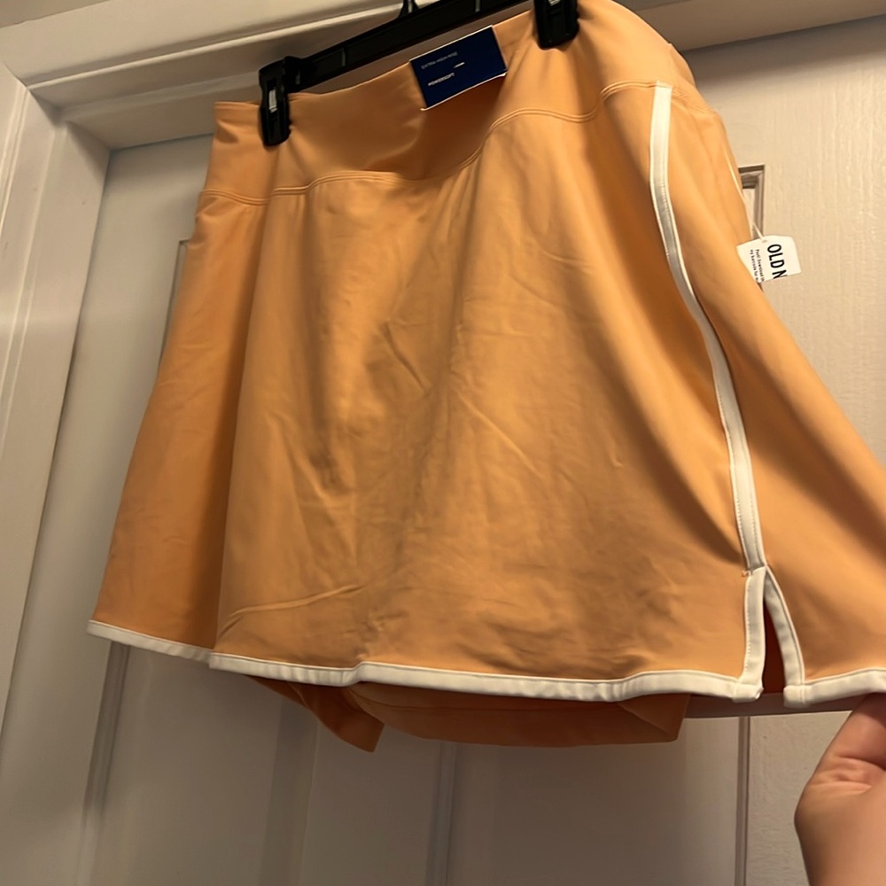 Old Navy athletic skort - Picture 2 of 2